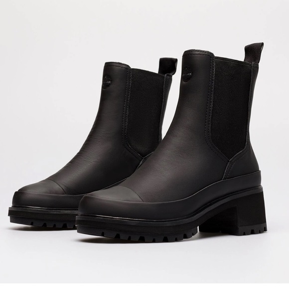 Timberland Kori Park Chelsea Boot in black - Picture 2 of 15
